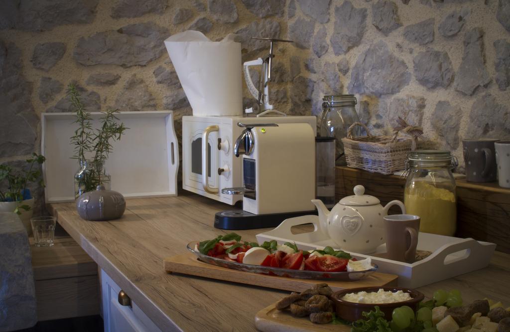 Čižići White Cottage Heritage House מראה חיצוני תמונה