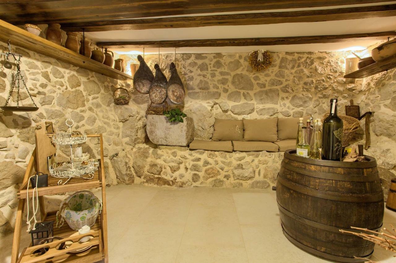 Čižići White Cottage Heritage House מראה חיצוני תמונה