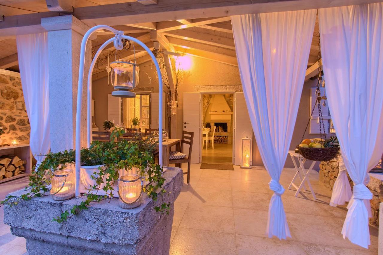 Čižići White Cottage Heritage House מראה חיצוני תמונה